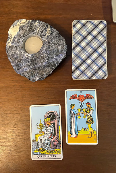Tarot Cards of the Day: July 12, 2022 -- Queen and Two of Cups